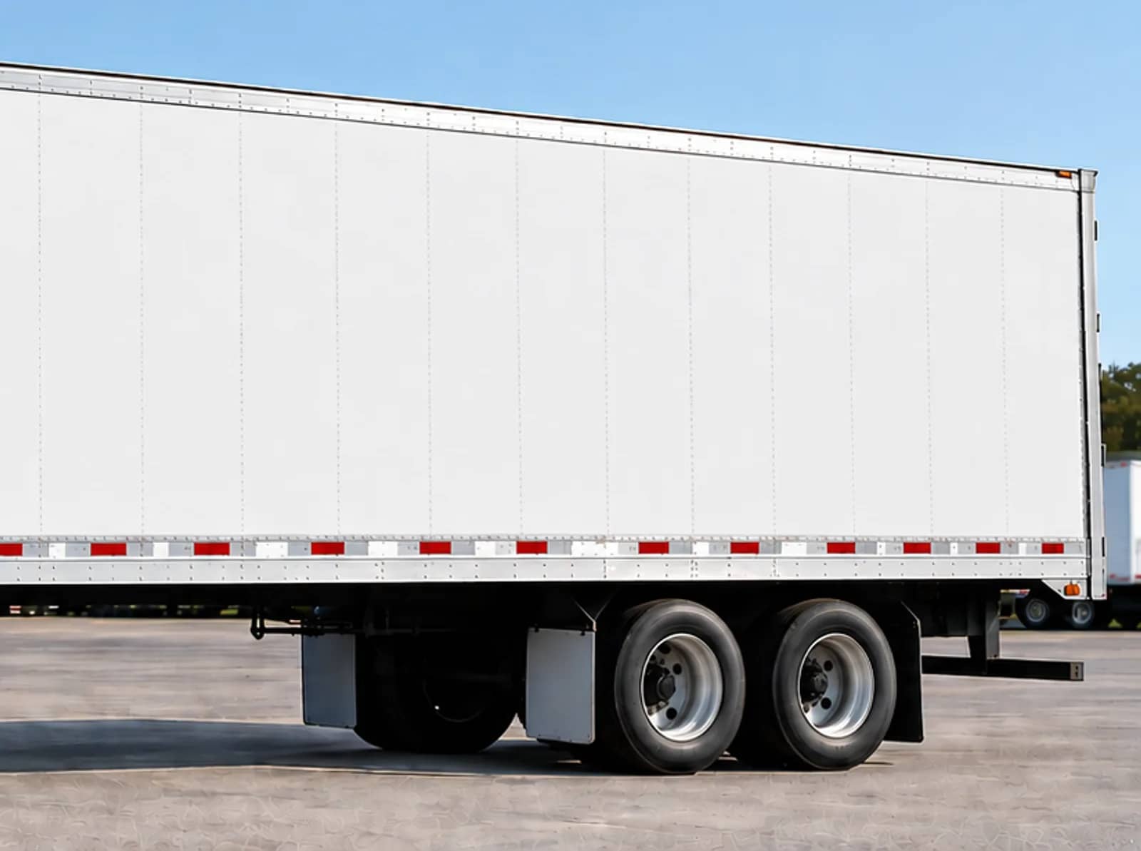 Rear axles and wheels of a BWL Fleet Leasing trailer